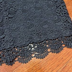 Uniqlo lace pencil skirt size S Navy